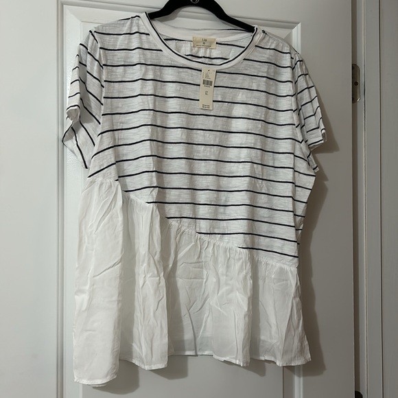 T.La Asymmetrical Peplum Tee sz L Anthropologie White/Black Striped T-Shirt NWT - Picture 2 of 2